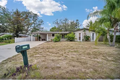 10708 N Ojus Drive, Tampa, FL 33617 - Photo 1