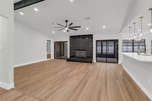 2051 Laredo Ave, Spring Hill, FL 34608 - Photo 5