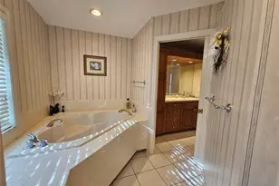 2210 Bayou Dr, Holiday, FL 34691 - Photo 15