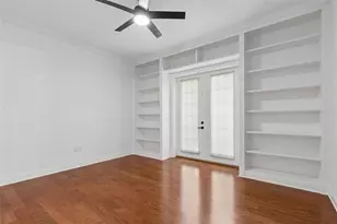 2107 Carroll Landing Dr, Tampa, FL 33612 - Photo 29