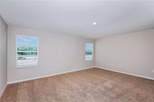 33647 Noble Creek Place, Dade City, FL 33525 - Photo 5