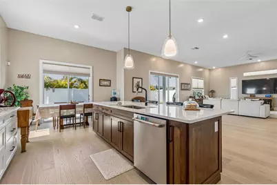 4022 W Bay To Bay Boulevard, Tampa, FL 33629 - Photo 11