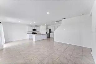 5038 Foxglove Cir, Lakeland, FL 33811 - Photo 11