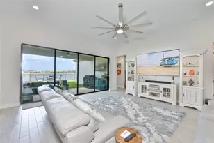 5379 Everlong Dr, Apollo Beach, FL 33572 - Photo 9