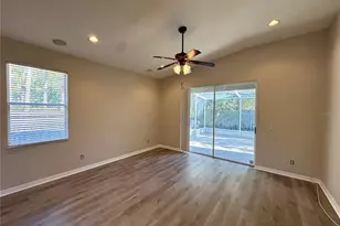 8037 Moccasin Trail Dr, Riverview, FL 33578 - Photo 11