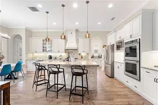 28715 Corbara Pl, Wesley Chapel, FL 33543 - Photo 17