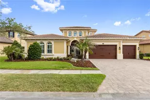 28715 Corbara Pl, Wesley Chapel, FL 33543 - Photo 5