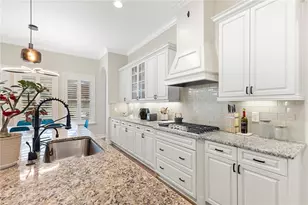 28715 Corbara Pl, Wesley Chapel, FL 33543 - Photo 21