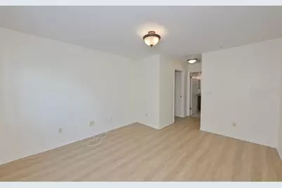 10265 Gandy Boulevard N #1006, Saint Petersburg, FL 33702 - Photo 19