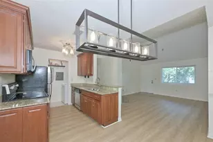 10265 Gandy Blvd N, Saint Petersburg, FL 33702 - Photo 11