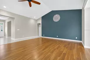6130 Bridleford Dr, Wesley Chapel, FL 33545 - Photo 15