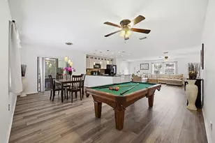 102 Peacock Cir, Safety Harbor, FL 34695 - Photo 19