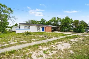 1096 Marlow Ave, Spring Hill, FL 34606 - Photo 3