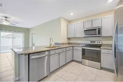 33801 Jasmine Star Loop, Wesley Chapel, FL 33543 - Photo 9