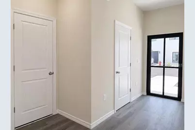 4365 Cambio Gardens Court, Tampa, FL 33610 - Photo 5