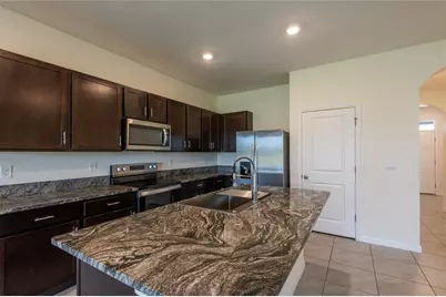 34310 Redwood Dawn Lane, Wesley Chapel, FL 33543 - Photo 31