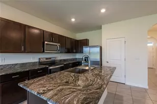 34310 Redwood Dawn Ln, Wesley Chapel, FL 33543 - Photo 31