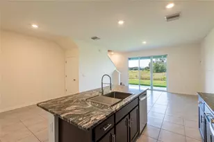 34310 Redwood Dawn Ln, Wesley Chapel, FL 33543 - Photo 37