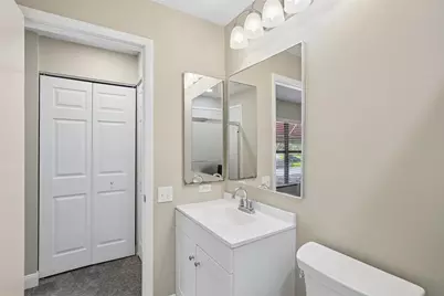 717 Oak Park Place, Brandon, FL 33511 - Photo 17