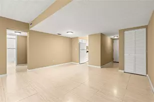 7510 Presley Pl, Tampa, FL 33617 - Photo 13