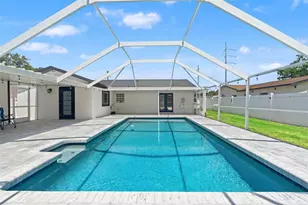 8014 N Habana Ave, Tampa, FL 33614 - Photo 5