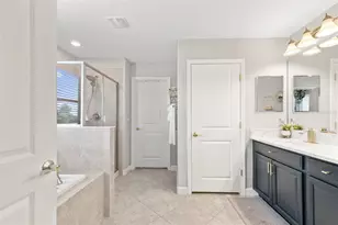 10231 Count Fleet Dr, Ruskin, FL 33573 - Photo 39