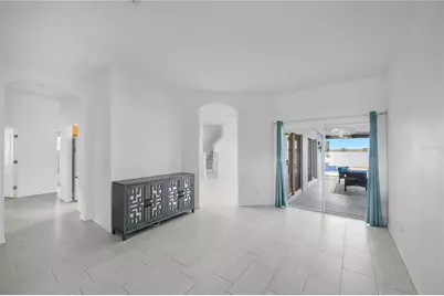 1548 Mira Lago Circle, Ruskin, FL 33570 - Photo 11