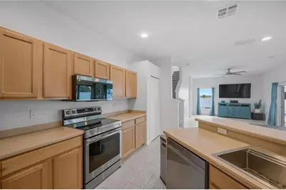 1548 Mira Lago Circle, Ruskin, FL 33570 - Photo 25