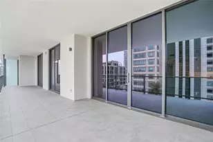 275 1st Ave S, Saint Petersburg, FL 33701 - Photo 23
