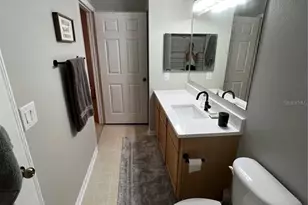 1155 Villagio Cir, Sarasota, FL 34237 - Photo 11