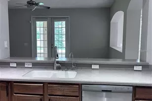 1531 McCrea Dr, Lutz, FL 33549 - Photo 9