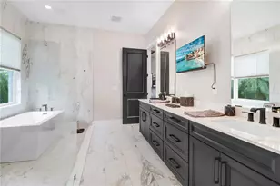 6104 Lagomar Ln, Apollo Beach, FL 33572 - Photo 27