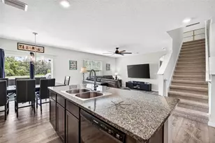 7116 Silverado Ranch Blvd, Zephyrhills, FL 33541 - Photo 13