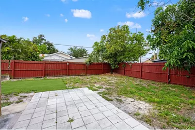 2403 Corrine Street, Tampa, FL 33605 - Photo 17