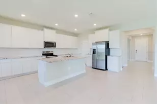 16725 Barnwood Pl, Bradenton, FL 34211 - Photo 9