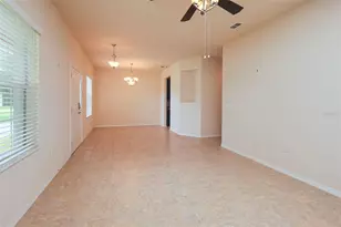 6019 Evansbrook Dr, Zephyrhills, FL 33541 - Photo 5