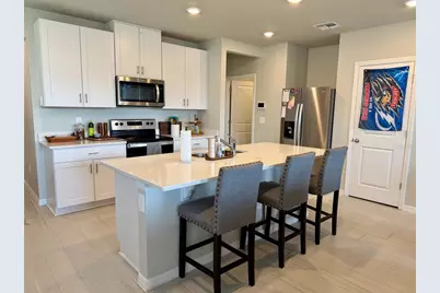 7687 Intrepid Road, Wesley Chapel, FL 33545 - Photo 3