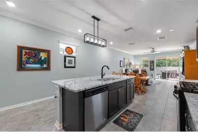5513 Los Robles Court, Palmetto, FL 34221 - Photo 9