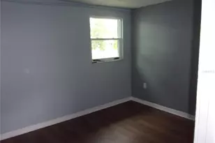5206 7th St, Zephyrhills, FL 33542 - Photo 9