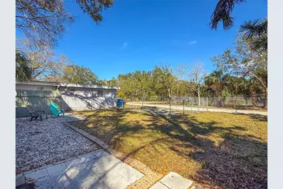 364 3rd Street NW, Largo, FL 33770 - Photo 19