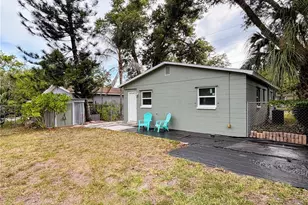 364 3rd St NW, Largo, FL 33770 - Photo 19