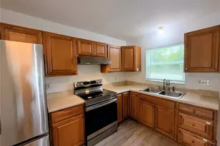 364 3rd St NW, Largo, FL 33770 - Photo 7