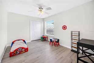 8919 N River Rd, Tampa, FL 33635 - Photo 11