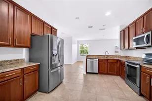 8919 N River Rd, Tampa, FL 33635 - Photo 3