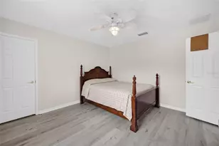 8919 N River Rd, Tampa, FL 33635 - Photo 27