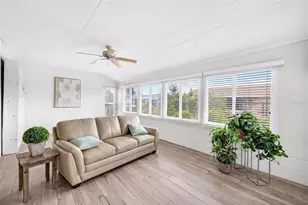 827 Oakmont Ave, Sun City Center, FL 33573 - Photo 21