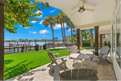 819 Bay Esplanade, Clearwater Beach, FL 33767 - Photo 31