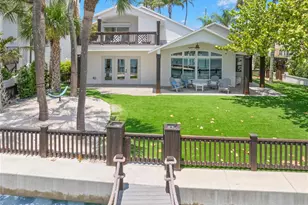 819 Bay Esplanade, Clearwater Beach, FL 33767 - Photo 29