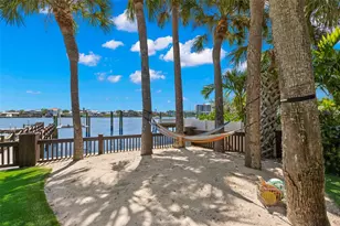 819 Bay Esplanade, Clearwater Beach, FL 33767 - Photo 3