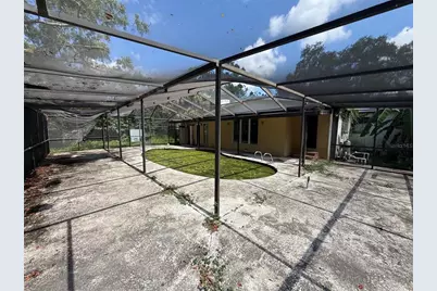 2522 Lake Ellen Ln, Tampa, FL 33618 - Photo 15